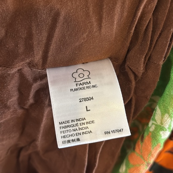 Farm Rio Blouse - Picture 6 of 9